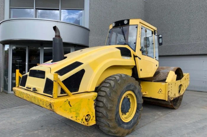 Тандемный каток Bomag BW 219 D H-4- фото № 1