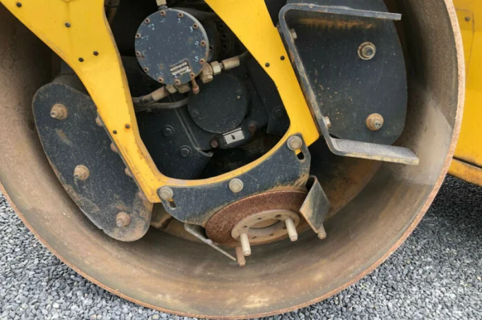 Каток BOMAG BW 174 AD- фото № 5