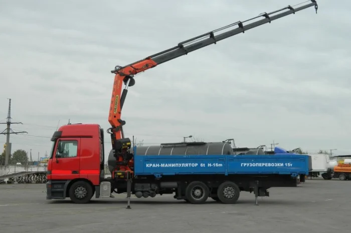 Услуги аренда крана манипулятора в Одессе. Кран-манипулятор Одесса Palfinger pk 2700- фото № 2