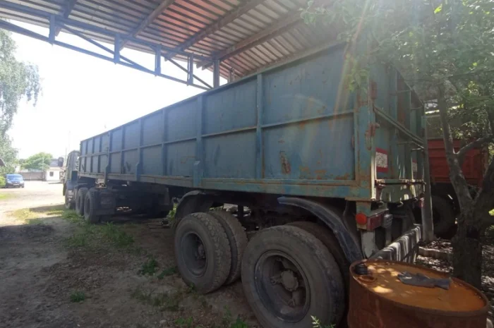 Транспортний засіб КАМАЗ 54112- фото № 2