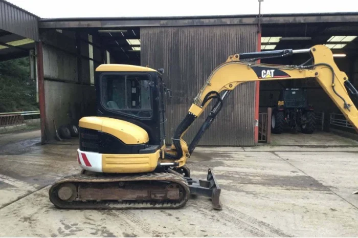 Мини экскаватор Caterpillar 305 CR- фото № 1