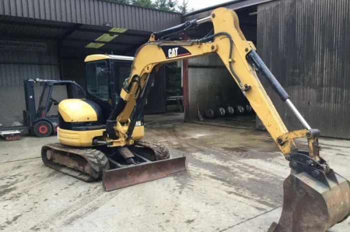 Мини экскаватор Caterpillar 305 CR- фото № 2