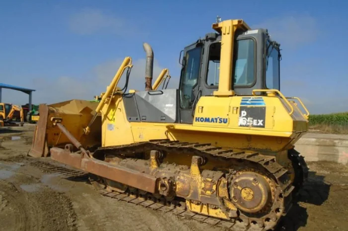 Бульдозер Komatsu D65PX-15E0- фото № 2