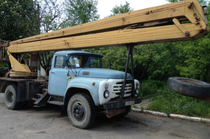 Автовишка АГП-22 на базі зіл130- фото № 1