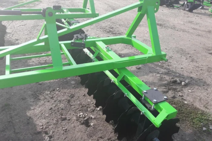 Польська дискова борона 1.8 м фірми Bomet з катком- фото № 3