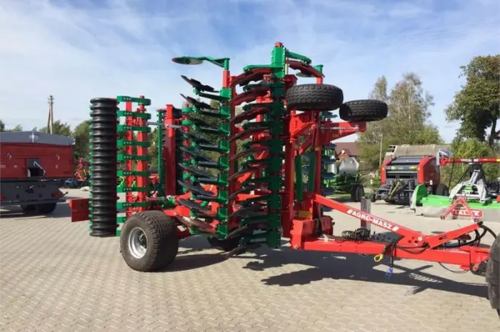 Важка причіпна дискова борона (СКЛАДНА) AGRO-MASZ BTCH 5.0 м або 6.0 м- фото № 1