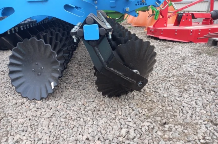 Дисковий лущильник DEFT 3, 0 навісний диск (560 мм.) (на резинових демпферах)- фото № 2