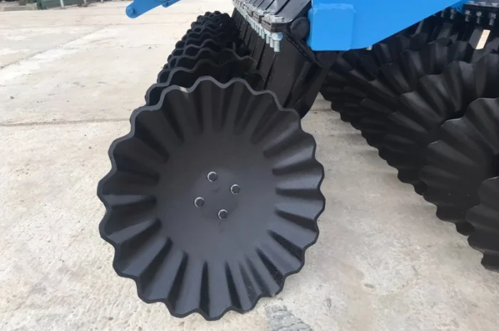 Дисковий лущильник DEFT 3, 0 навісний диск (560 мм.) (на резинових демпферах)- фото № 8