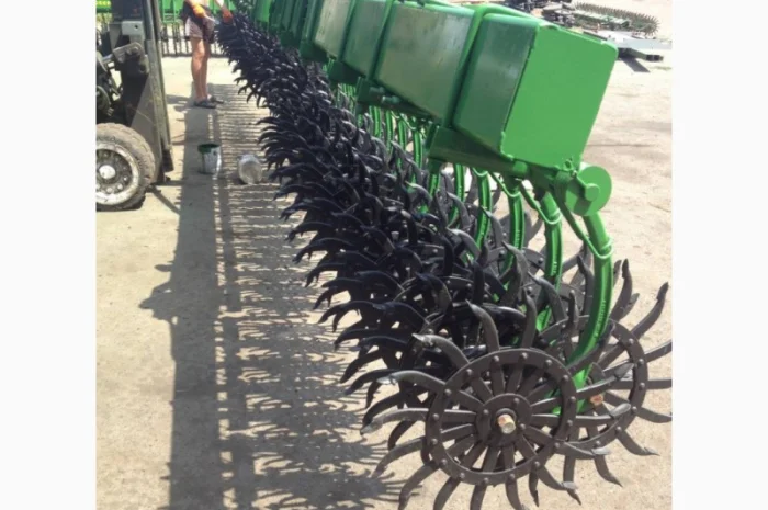 Борона-мотыга ротационная John Deere 400 Джон Дир (4, 6, 6, 9, 12 м.)- фото № 4