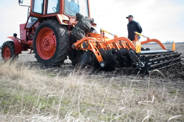 Дисковая борона таурус-2.4 н- фото № 3