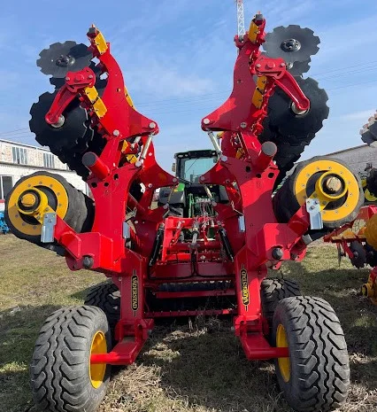 Новий дискатор Vaderstad Carrier 650 (виставкова машина)- фото № 1