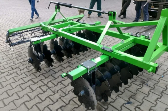 Дисковая борона 1.3 - 1.5 - 1.8 - 2.0 - 2.2 - 2.4 - 2.7 - 3.15 м Bomet Бомет- фото № 7