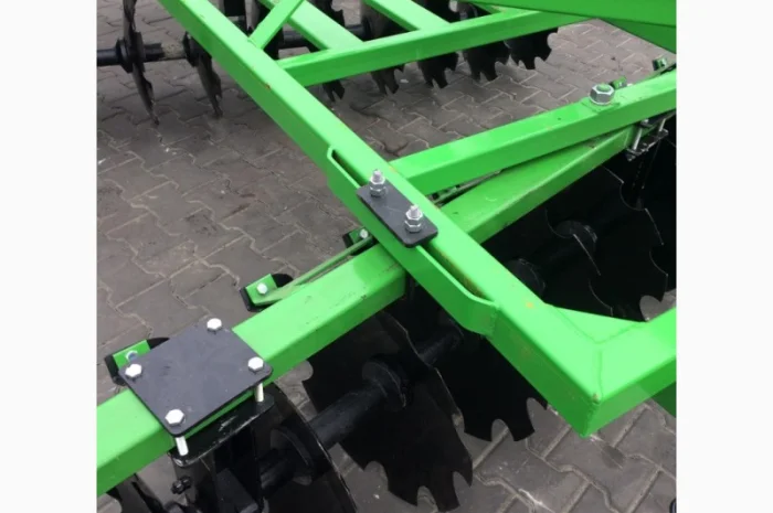 Дисковая борона 1.3 - 1.5 - 1.8 - 2.0 - 2.2 - 2.4 - 2.7 - 3.15 м Bomet Бомет- фото № 3