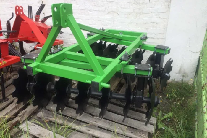 Дисковая борона 1.3 - 1.5 - 1.8 - 2.0 - 2.2 - 2.4 - 2.7 - 3.15 м Bomet Бомет- фото № 16