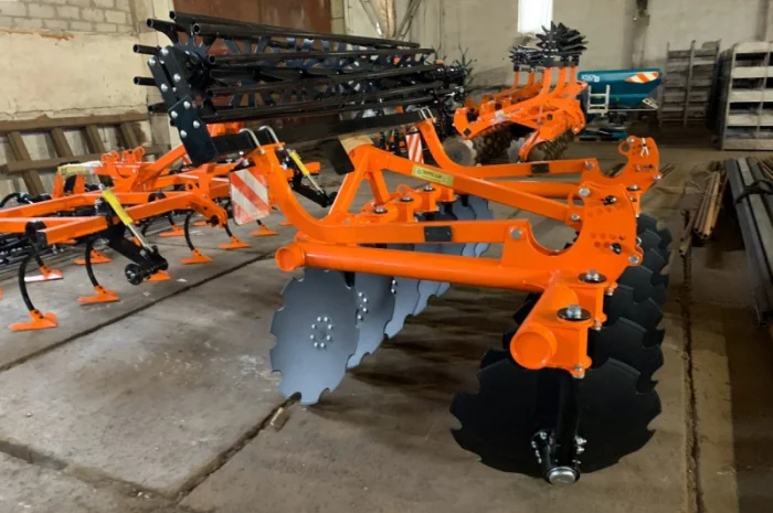 Дисковая борона навесная ТАУРУС 2, 4Н 2, 4Н-01 (облегченная) 2, 8Н 3, 4Н- фото № 2