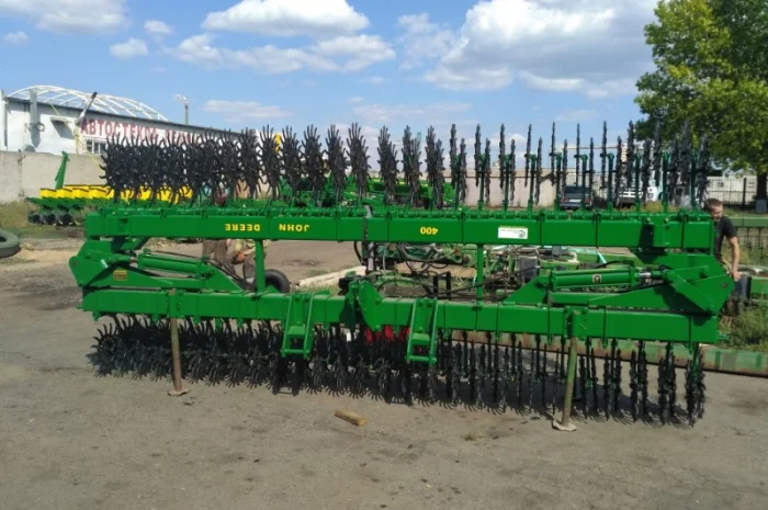 Складная 9 метровая борона ротационная John Deere под МТЗ 892- фото № 6