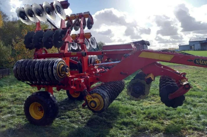 Дискатор Vaderstad Carrier CR420- фото № 1