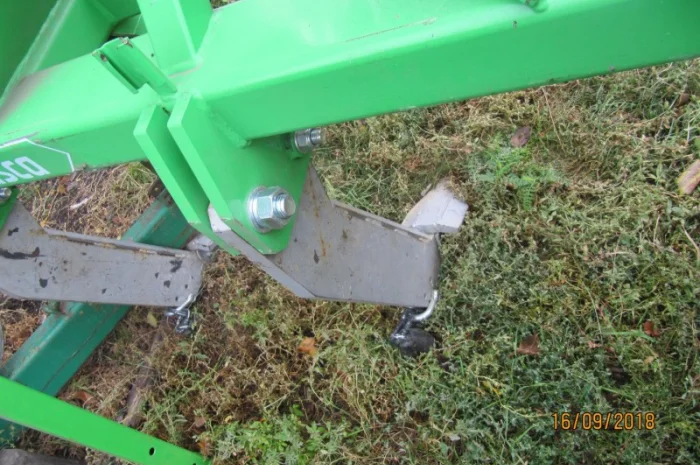 Глибокорозпушувач Bomet на 3 зуба- фото № 5