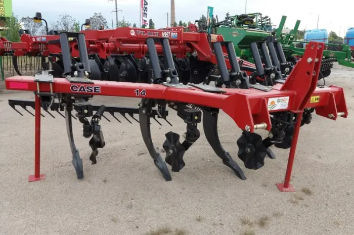 CASE IH 14 Ripper Кейс 14 навесной глубокорыхлитель на 5 лап с колтерами- фото № 1
