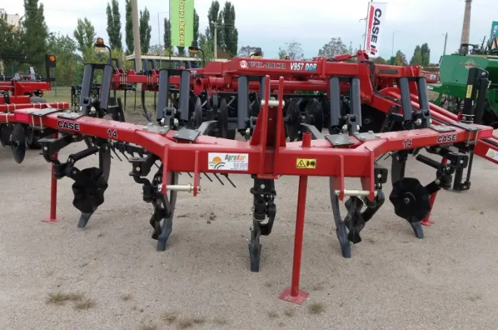 CASE IH 14 Ripper Кейс 14 навесной глубокорыхлитель на 5 лап с колтерами- фото № 2