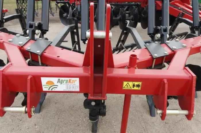 CASE IH 14 Ripper Кейс 14 навесной глубокорыхлитель на 5 лап с колтерами- фото № 5