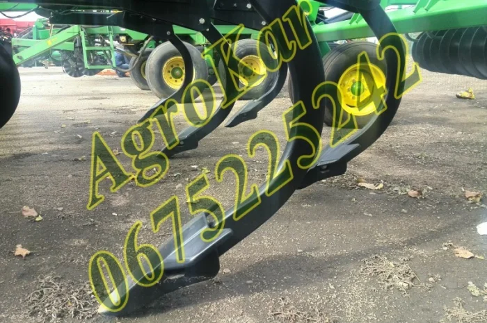 Продам Глубокорыхлитель John Deere 510- фото № 5