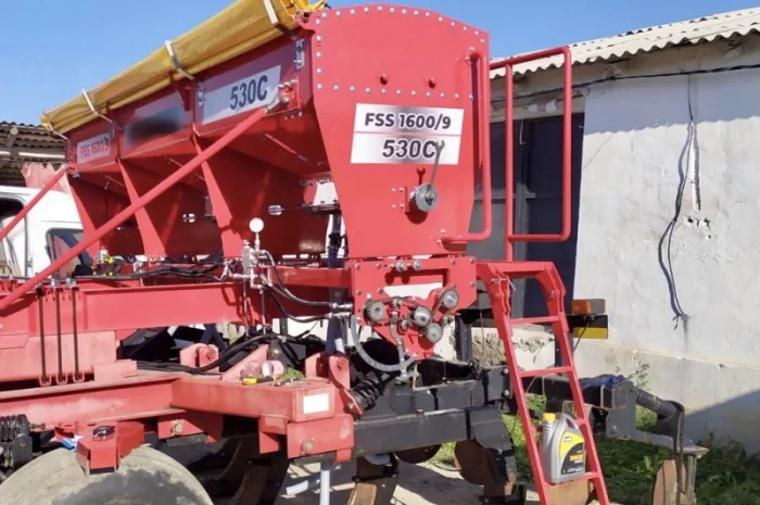 CASE IH ECOLO-TIGER 530C/730C/875.Cистема внесення сухих/рідких добрив. Селітра, КАС, ЖКУ- фото № 3