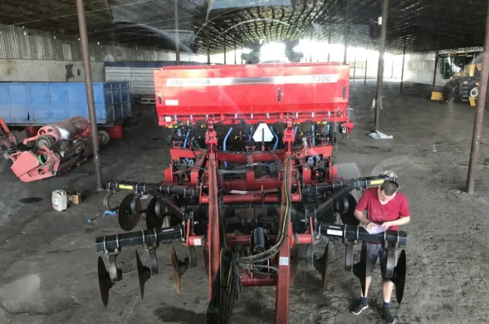 CASE IH ECOLO-TIGER 530C/730C/875.Cистема внесення сухих/рідких добрив. Селітра, КАС, ЖКУ- фото № 8