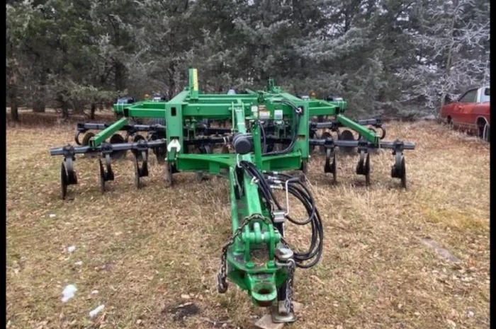 Глубокорыхлитель диск-ріпер JOHN DEERE Джон Дир 2700- фото № 3