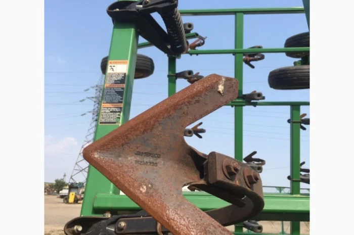 Культиватор John Deer 2210, ширина захвата 10.8 m- фото № 3