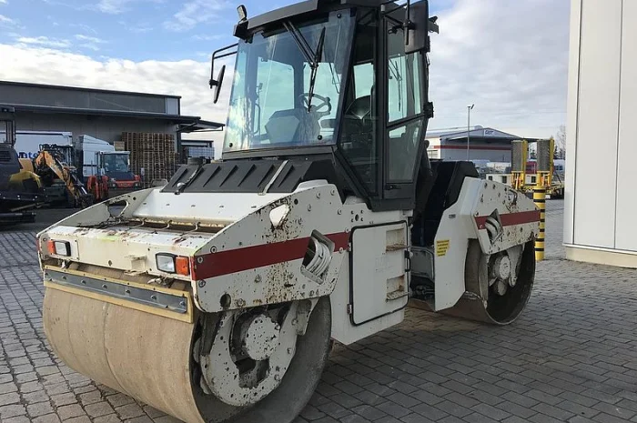 Купить Двухвальцовый каток Hamm DV 90 VO- фото № 17