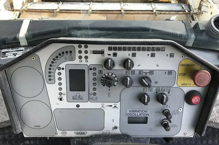 Купить Двухвальцовый каток Hamm DV 90 VO- фото № 12