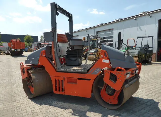 Двухвальцевый каток Hamm DV40VV- фото № 8