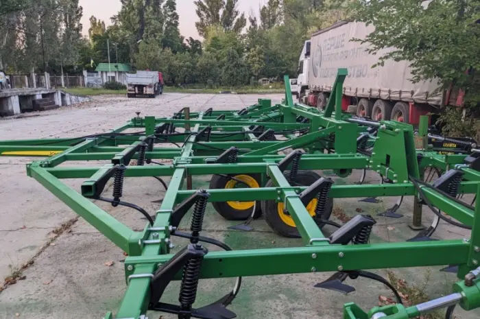 Культиватор JOHN DEERE 960 - 10м. паровой/предпосевной Джон Дир - В НАЛИЧИИ + КАТКИ- фото № 3