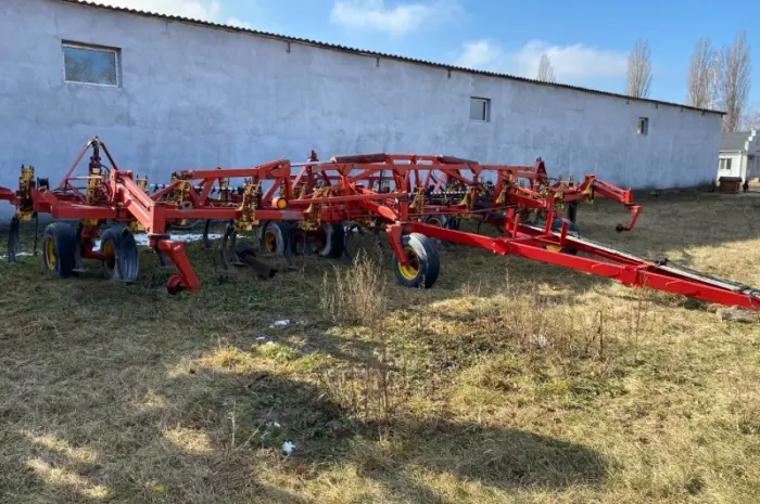 Культиватор Bourgault 8810-54 Bourgault LFC 18-30- фото № 1