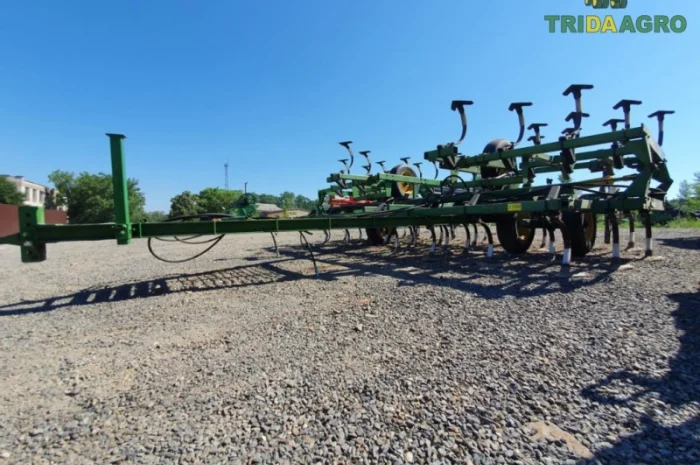 Культиватор john deere 1010 (2000)- фото № 5