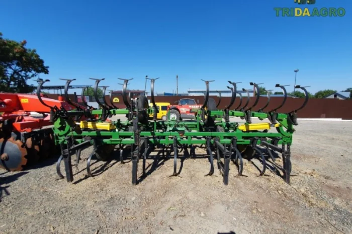 Культиватор john deere 1010 (2000)- фото № 7