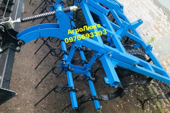 Четырёхрядный культиватор КПС-4 КППО-4 ( пружина и каток- фото № 2