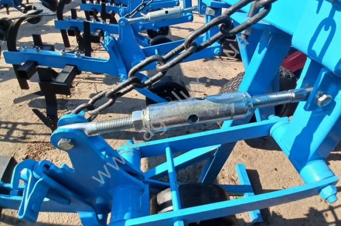 Культиватор КРН 5.6 (посилений) з підгодівлею і транспортним пристроєм- фото № 4