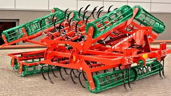 Культиватор передпосівний навісний AGRO-MASZ AU 3- фото № 2