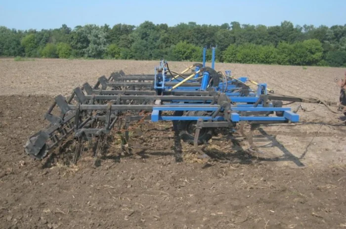 Культиватор КПС-8(3Р)ПК, 3ряда лап 2ряда пруж. борон и катки, предпосевной, по парам- фото № 3