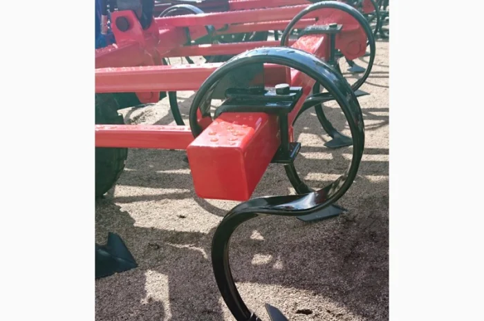 Культиватор предпосевной КПС-4(3Р)Н навесной, три ряда лап, пружины, каток- фото № 12