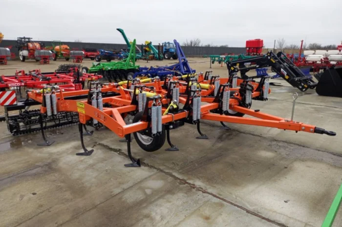 Культиватор ВЕПР 4, 2 причіпний з пружинним блоком захисту стійок- фото № 1