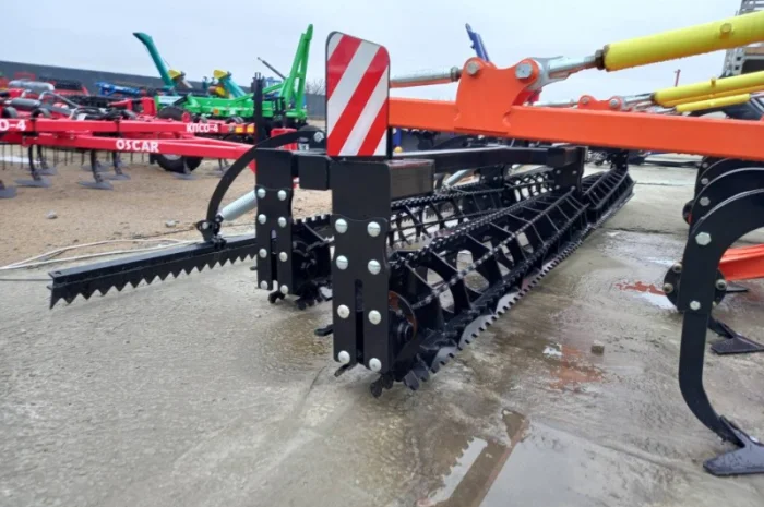 Культиватор ВЕПР 4, 2 причіпний з пружинним блоком захисту стійок- фото № 4