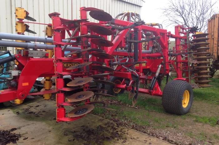 Культиватор Väderstad TopDown 400- фото № 1