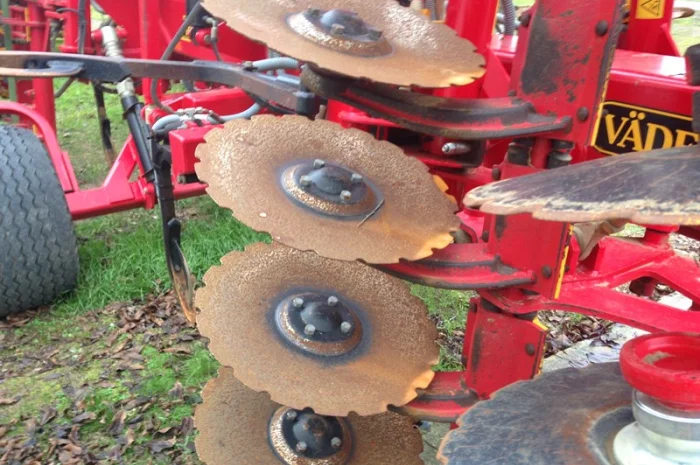 Культиватор Väderstad TopDown 400- фото № 4