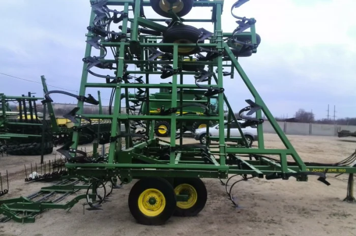 Продам культиватор John Deere 960 9-12 метров ширина захвата- фото № 3