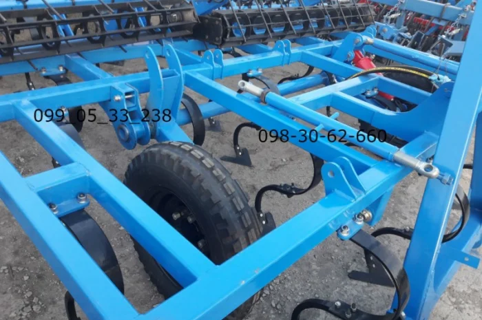 Прицепной предпосевной культиватор КППО-4 с катком и пружиной За один проход культиватора- фото № 1