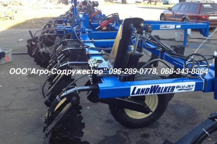 Культиватор для внесения жидкого безводного аммиакаNH3 Blu-Jet Блю-Джет LandWalker- фото № 3