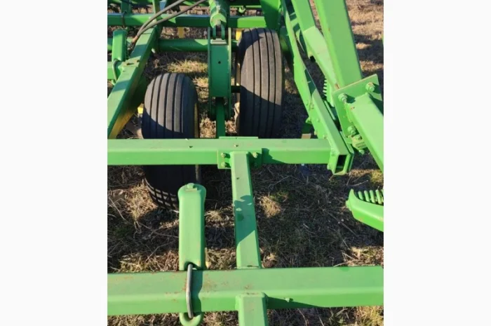 Культиватор важкий Джон Дір 960 10метрів б/в купити John Deere 960- фото № 4